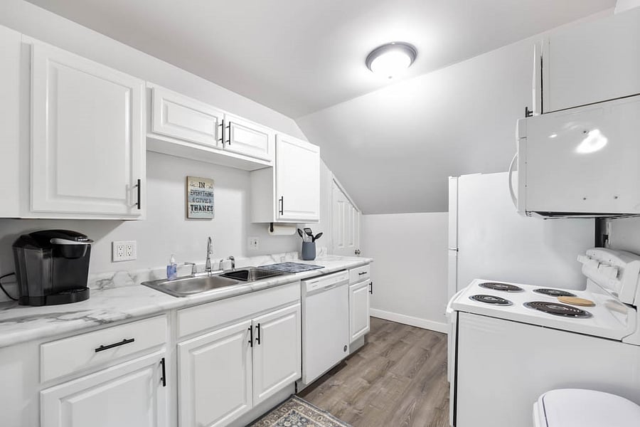 Furnished Finder property 645234_2 photo 7