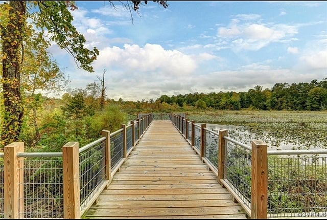The beauty of Tuckahoe Creek Park and Wildlife Sanctuarysteps away from the front door.