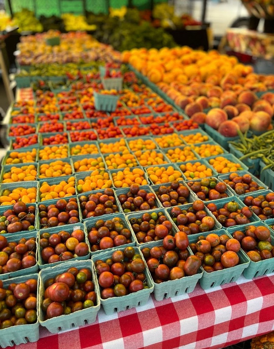 West End Farmers Market every Saturday just a short walk away 