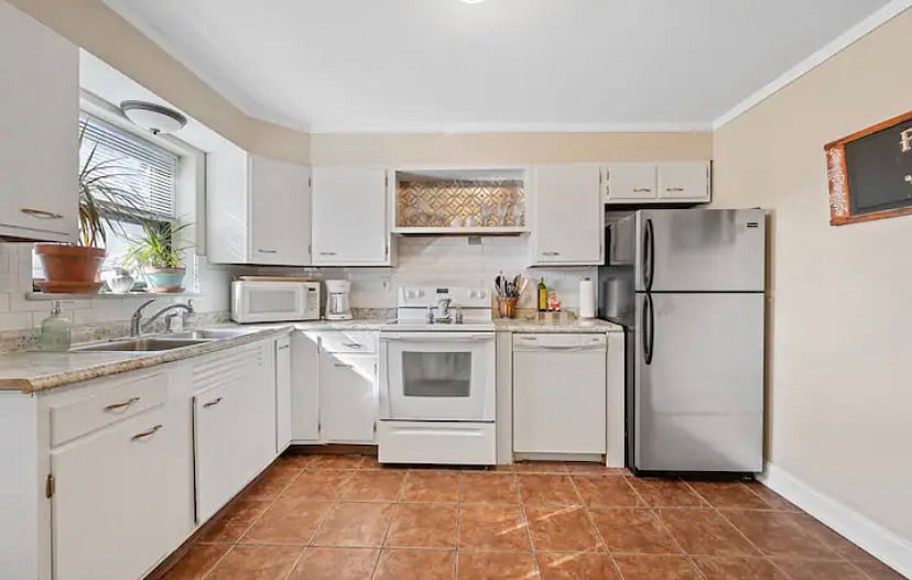 Furnished Finder property 645285_1 photo 9