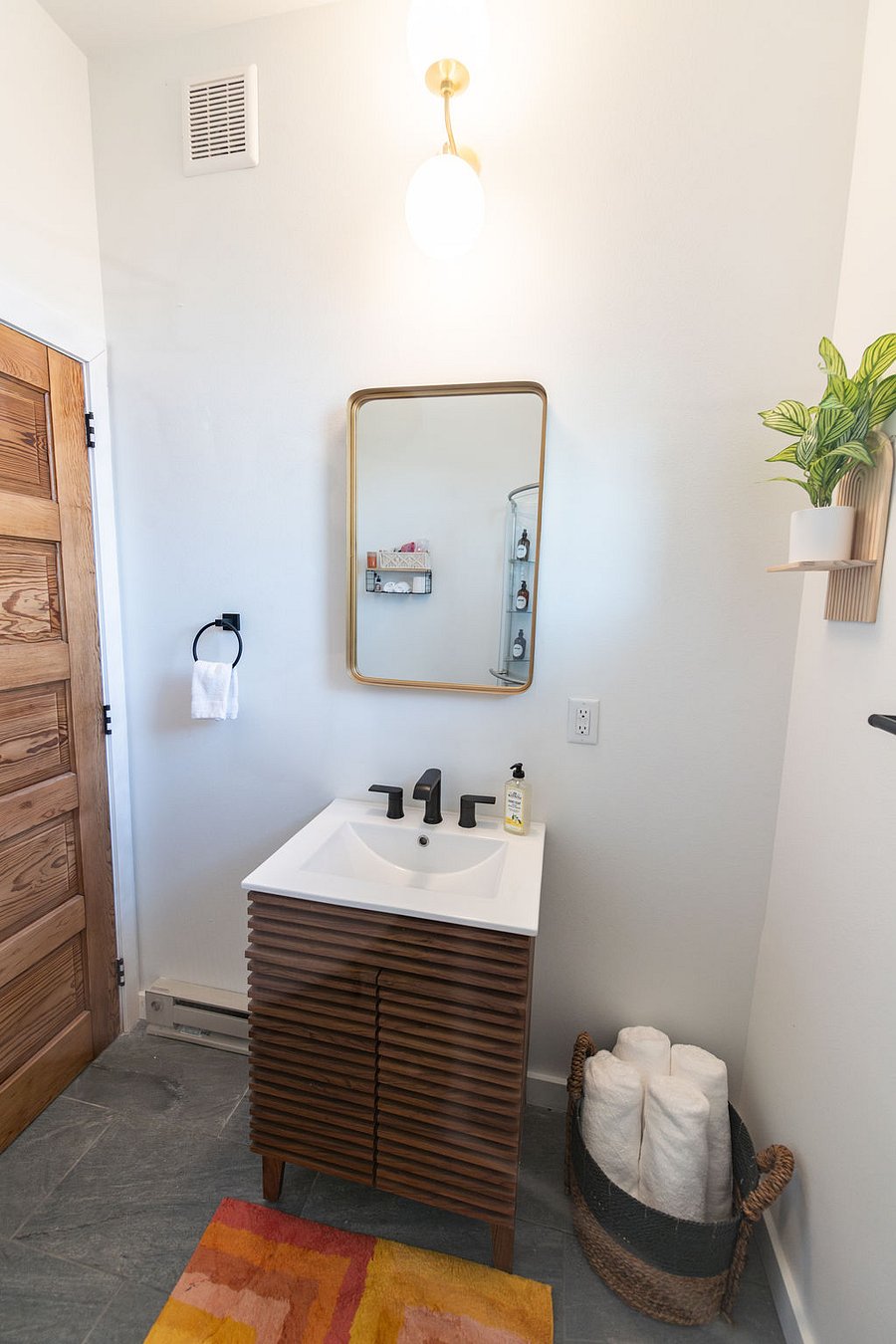 Furnished Finder property 645304_2 photo 9