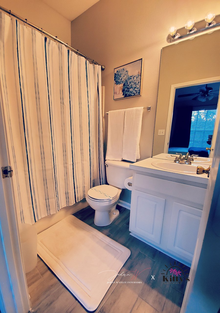 Bedroom 2 Ensuite Bathroom