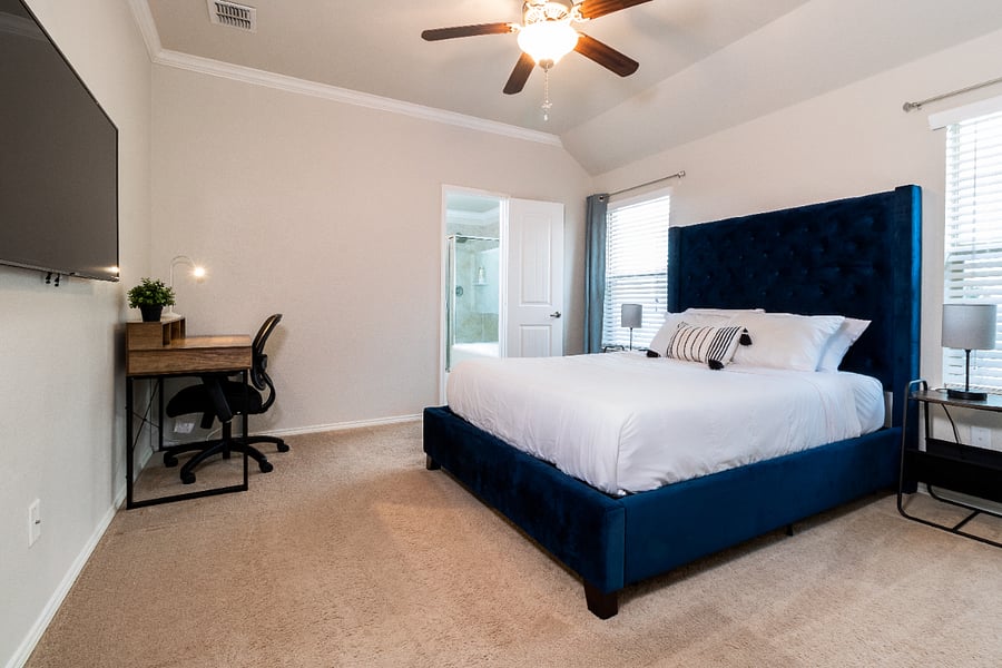 Furnished Finder property 645400_1 photo 8