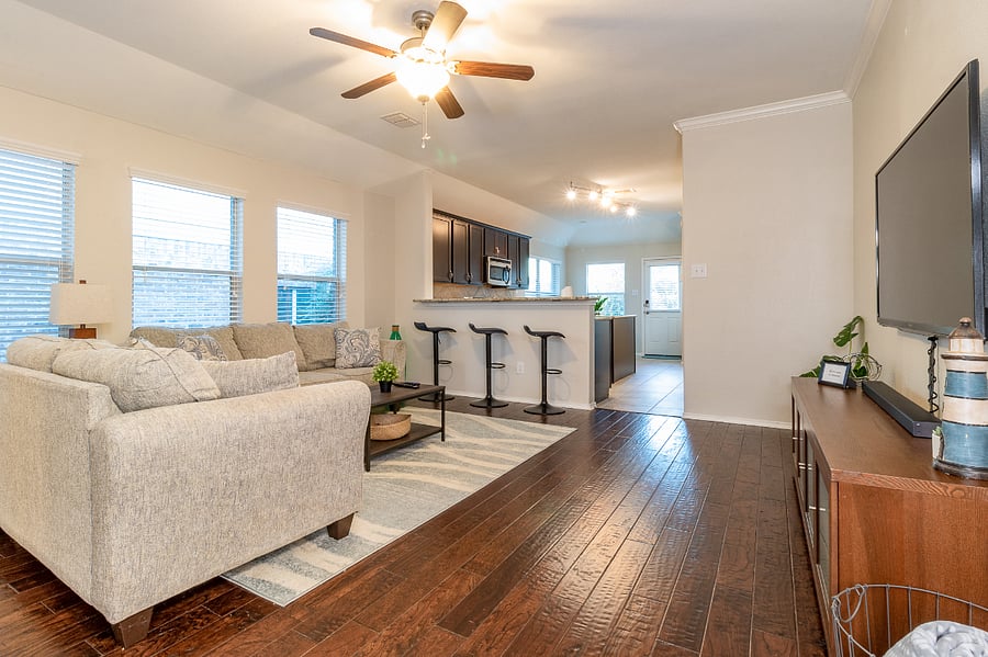 Furnished Finder property 645400_1 photo 2