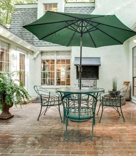 courtyard