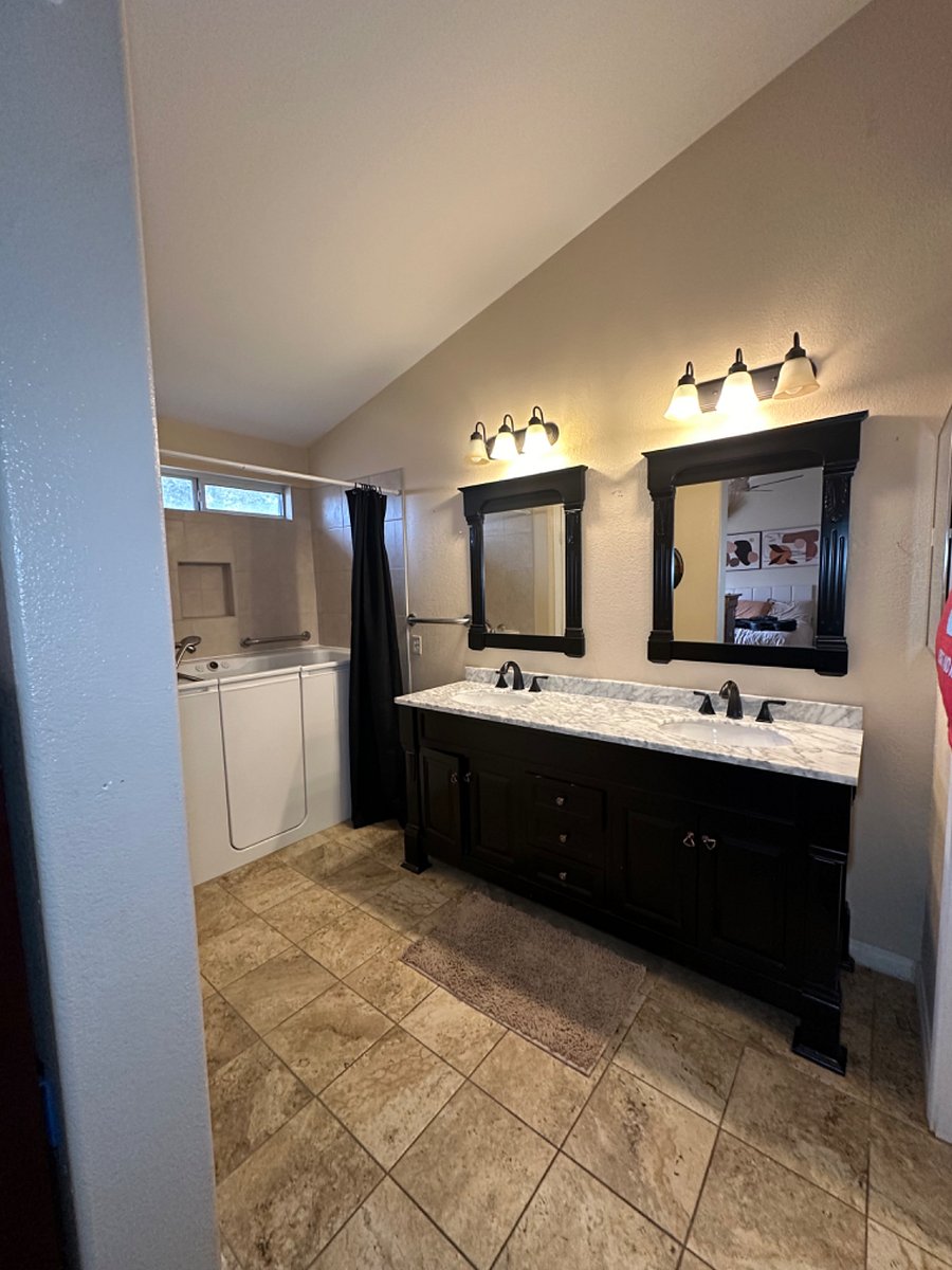 Furnished Finder property 645550_1 photo 12