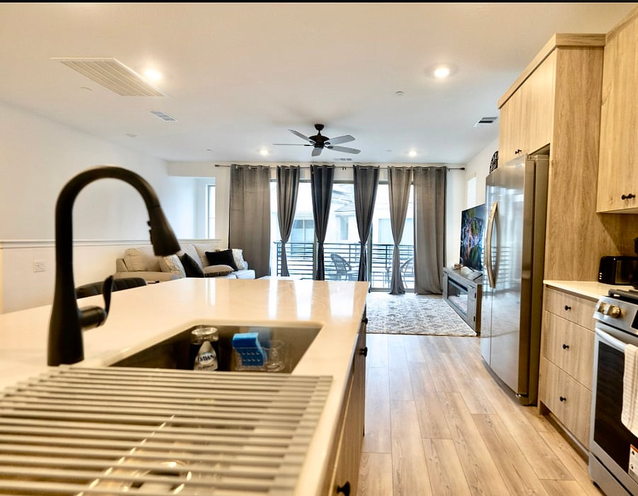 Furnished Finder property 645570_1 photo 4