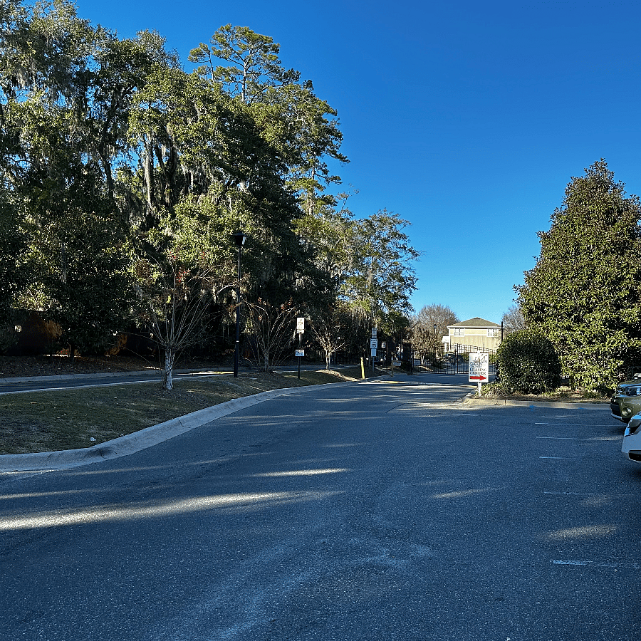 Furnished Finder property 645602_1 photo 4