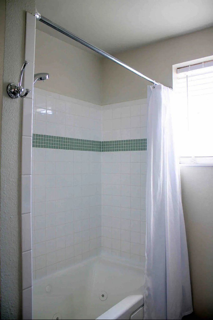 Furnished Finder property 645686_1 photo 17