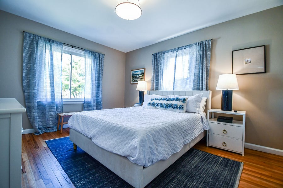 Main Level Bedroom- Queen