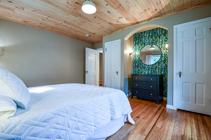 Main level queen bedroom