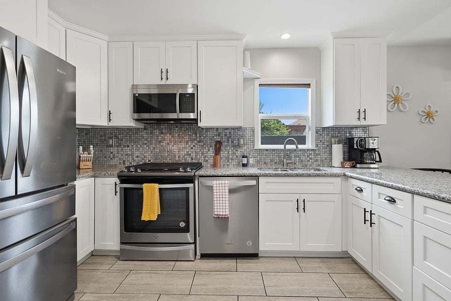 Furnished Finder property 645732_1 photo 3