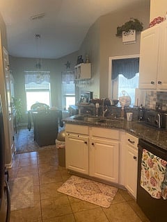 Furnished Finder property 645747_1 photo 6