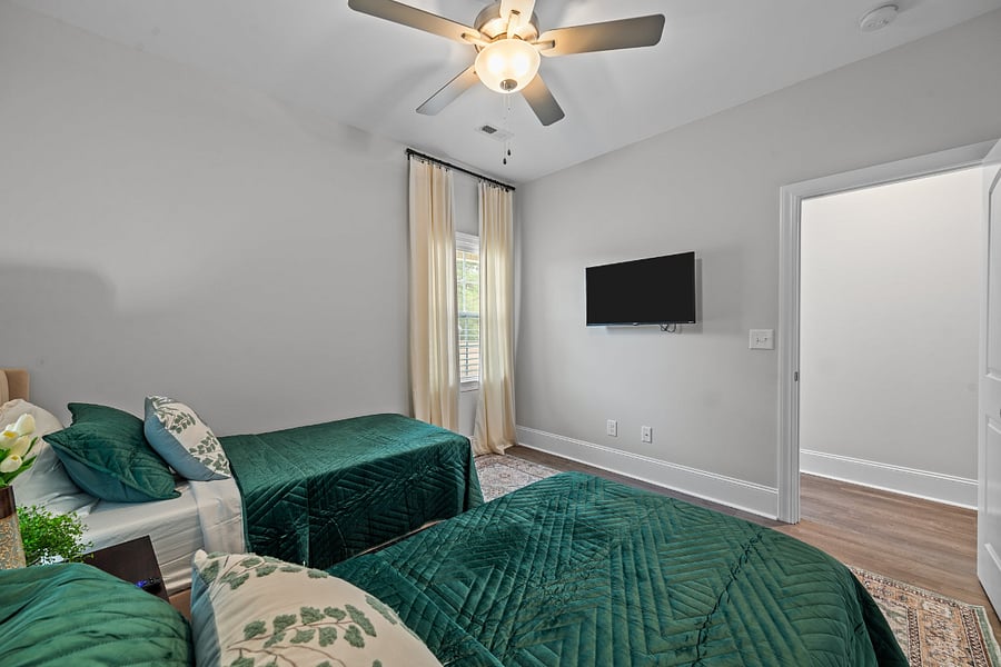 Furnished Finder property 645755_1 photo 24