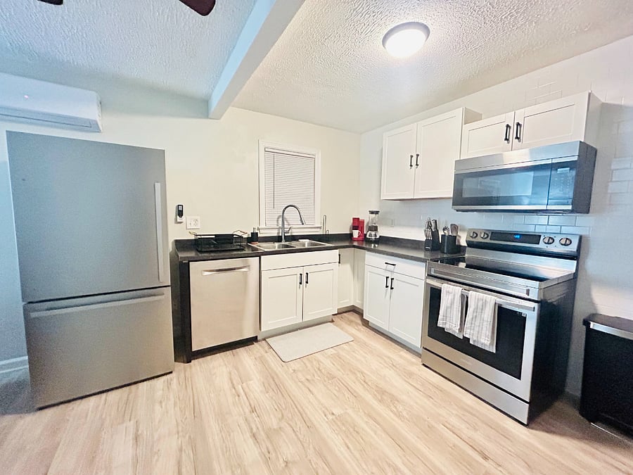 Furnished Finder property 645758_1 photo 4