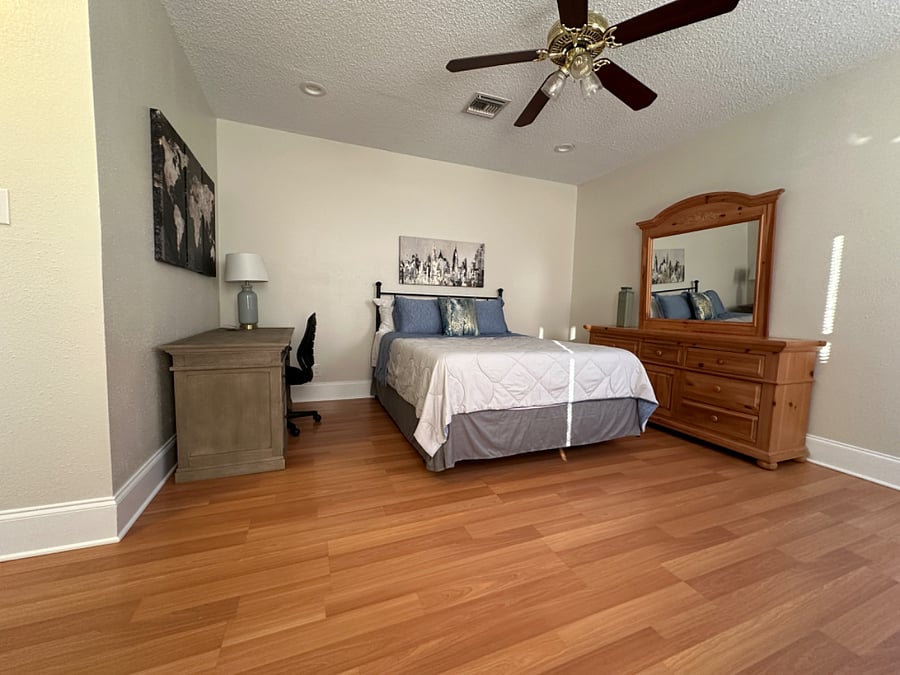 Furnished Finder property 645799_1 photo 15