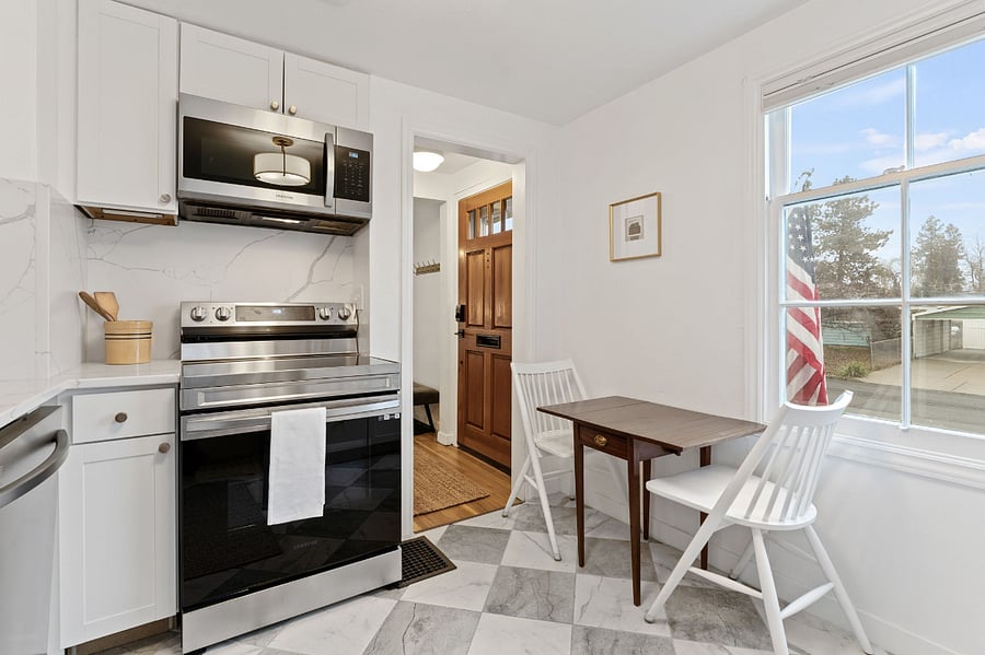 Furnished Finder property 645874_1 photo 11