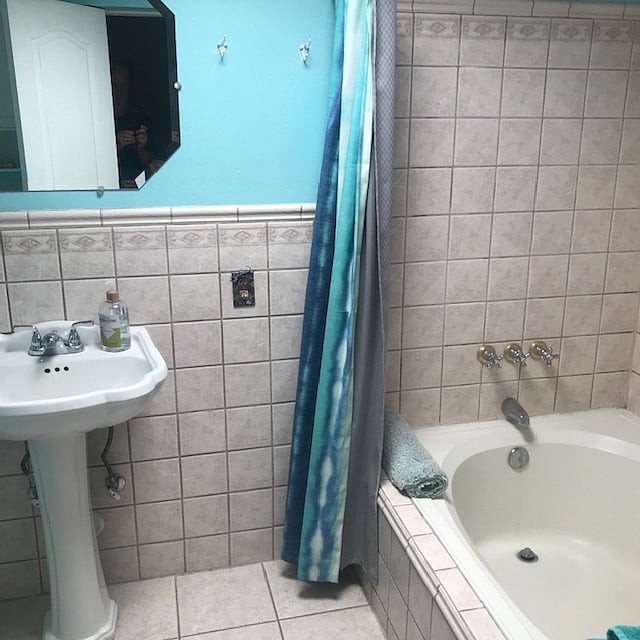 En-suite off master bath.