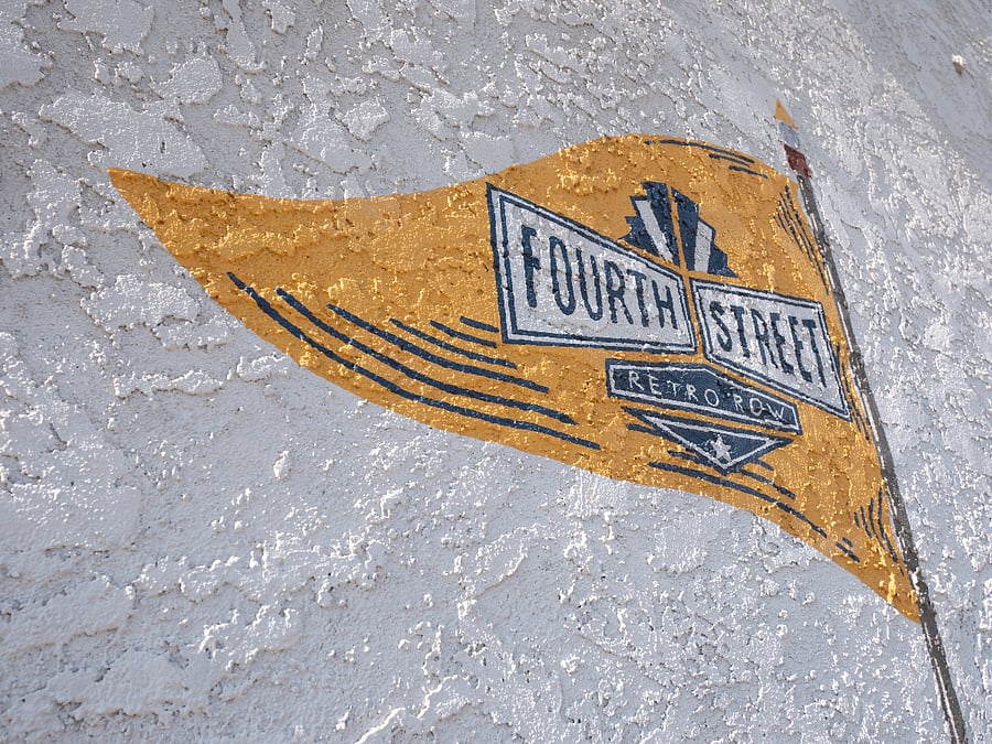Our section of 4th Street is known as Retro-Row. Small shops offering vintage clothing, mid-century furniture, wine-bars, eateries and more create a special vibe that makes Bluff Heights special