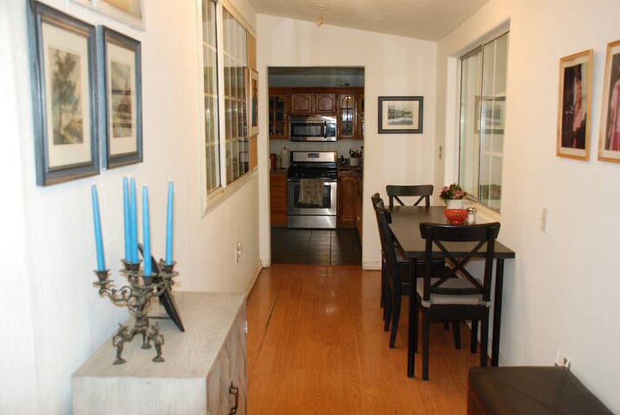 Breakfast nook