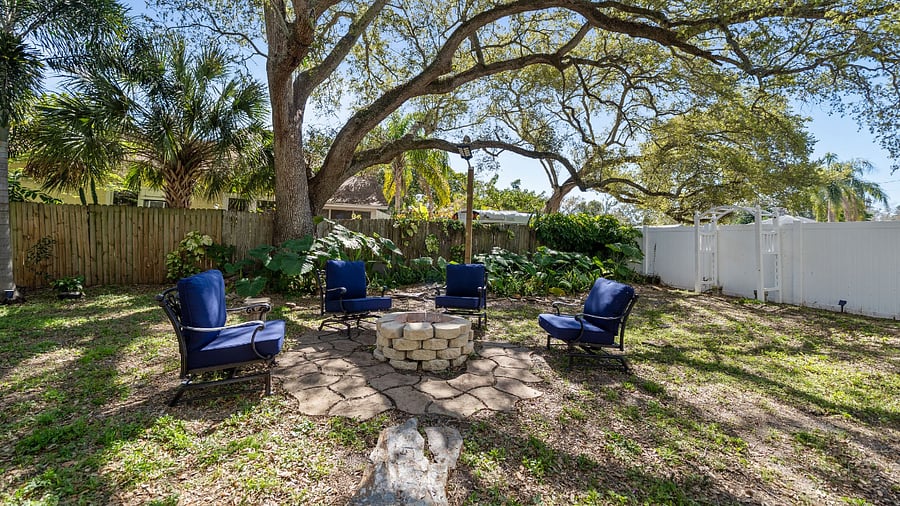 Furnished Finder property 646010_1 photo 33