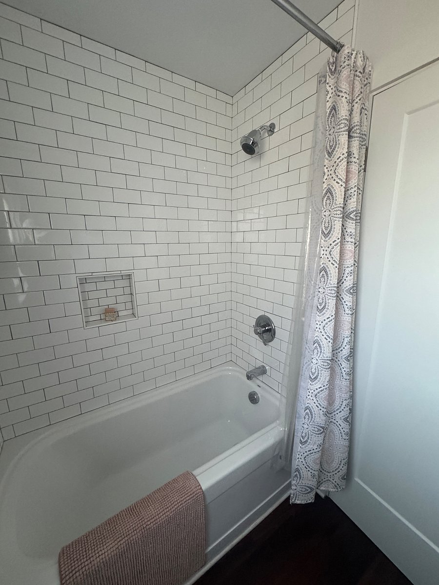 Furnished Finder property 646016_1 photo 21