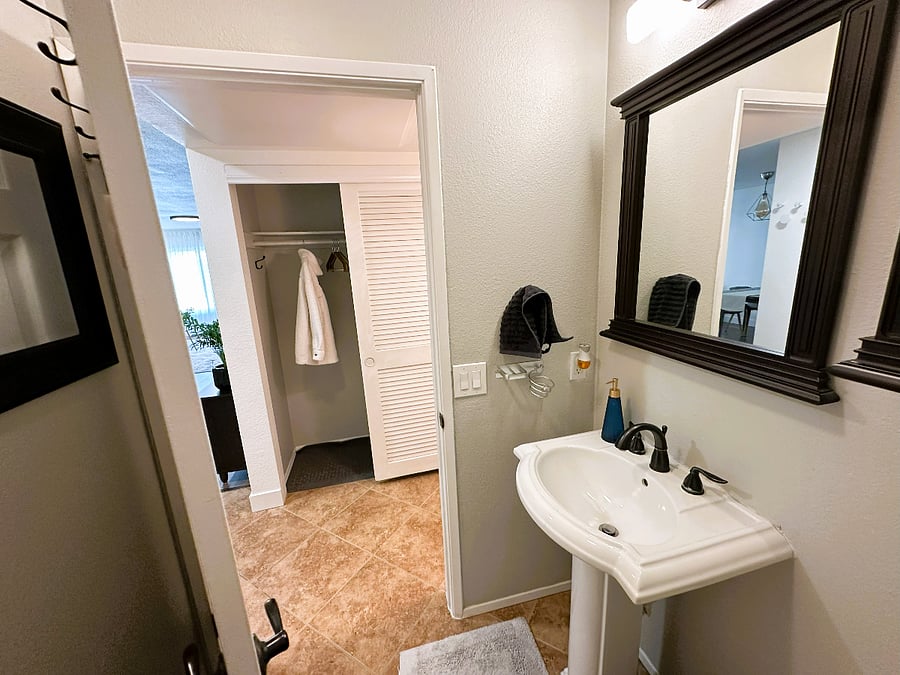 Furnished Finder property 646046_1 photo 11