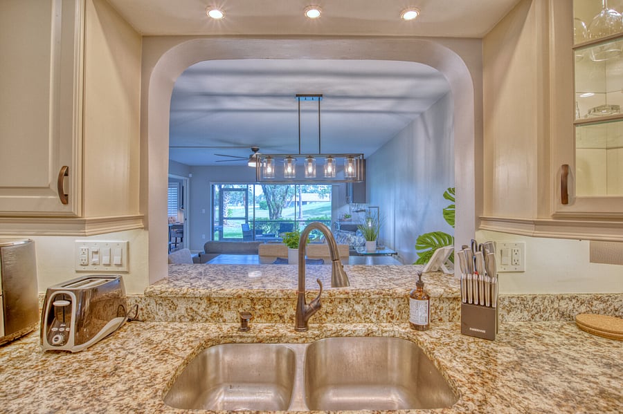 Furnished Finder property 646099_1 photo 12