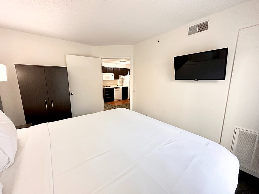 Furnished Finder property 646135_1 photo 11