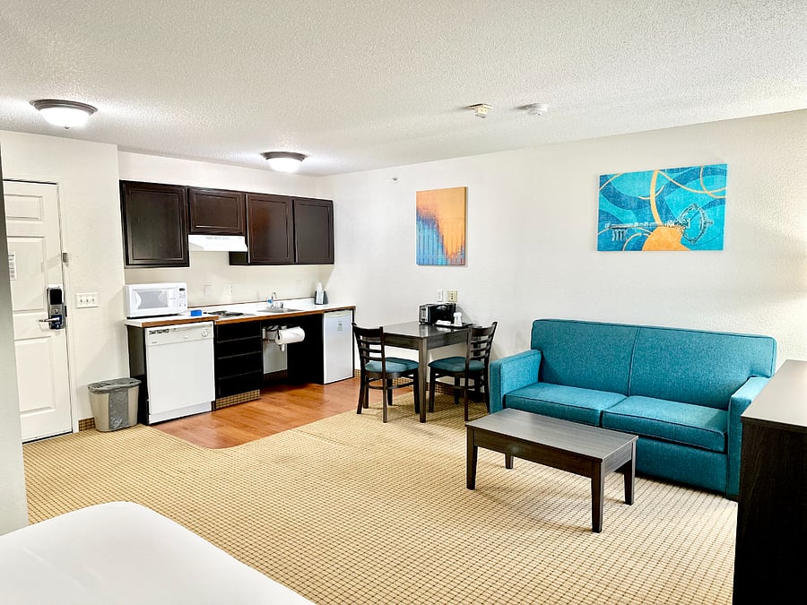 Furnished Finder property 646135_1 photo 24