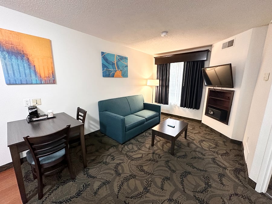 Furnished Finder property 646135_1 photo 28