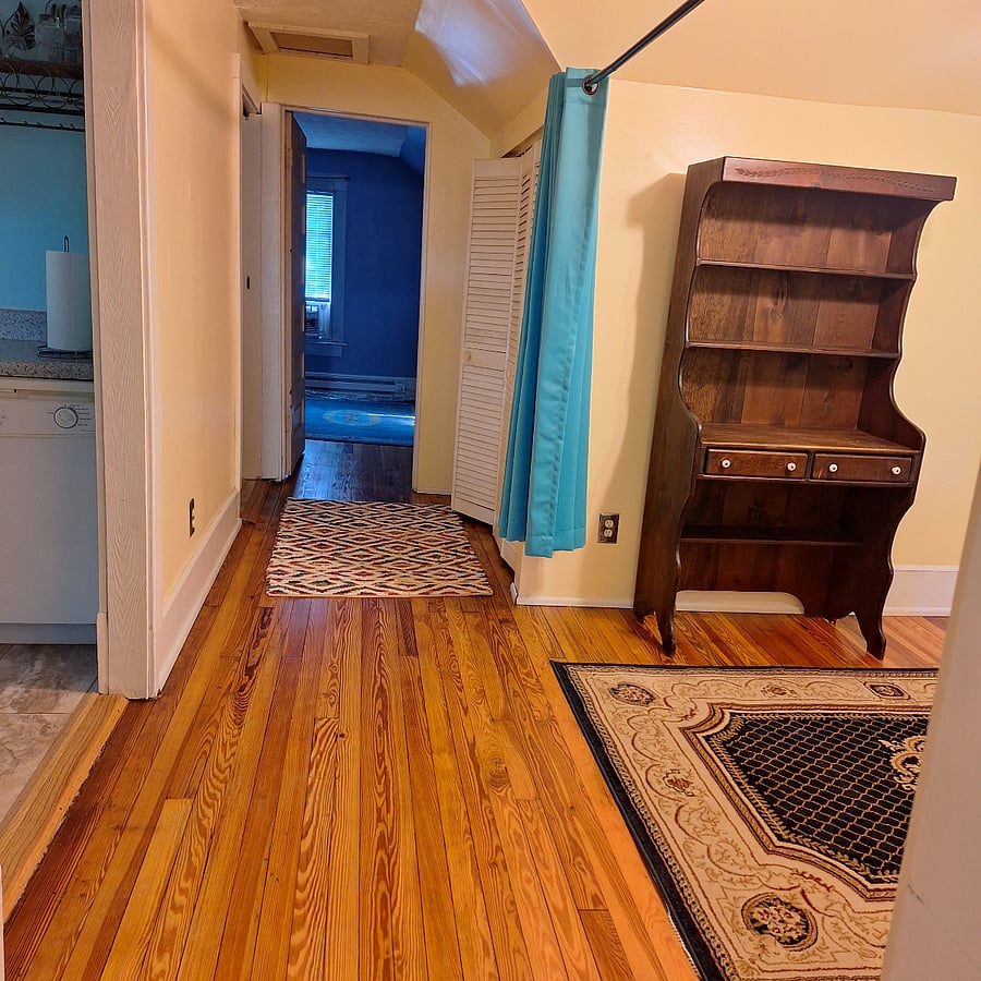 Furnished Finder property 646208_1 photo 3