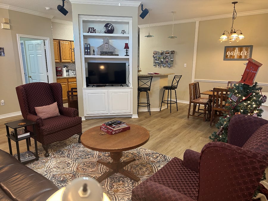 Furnished Finder property 646219_1 photo 3