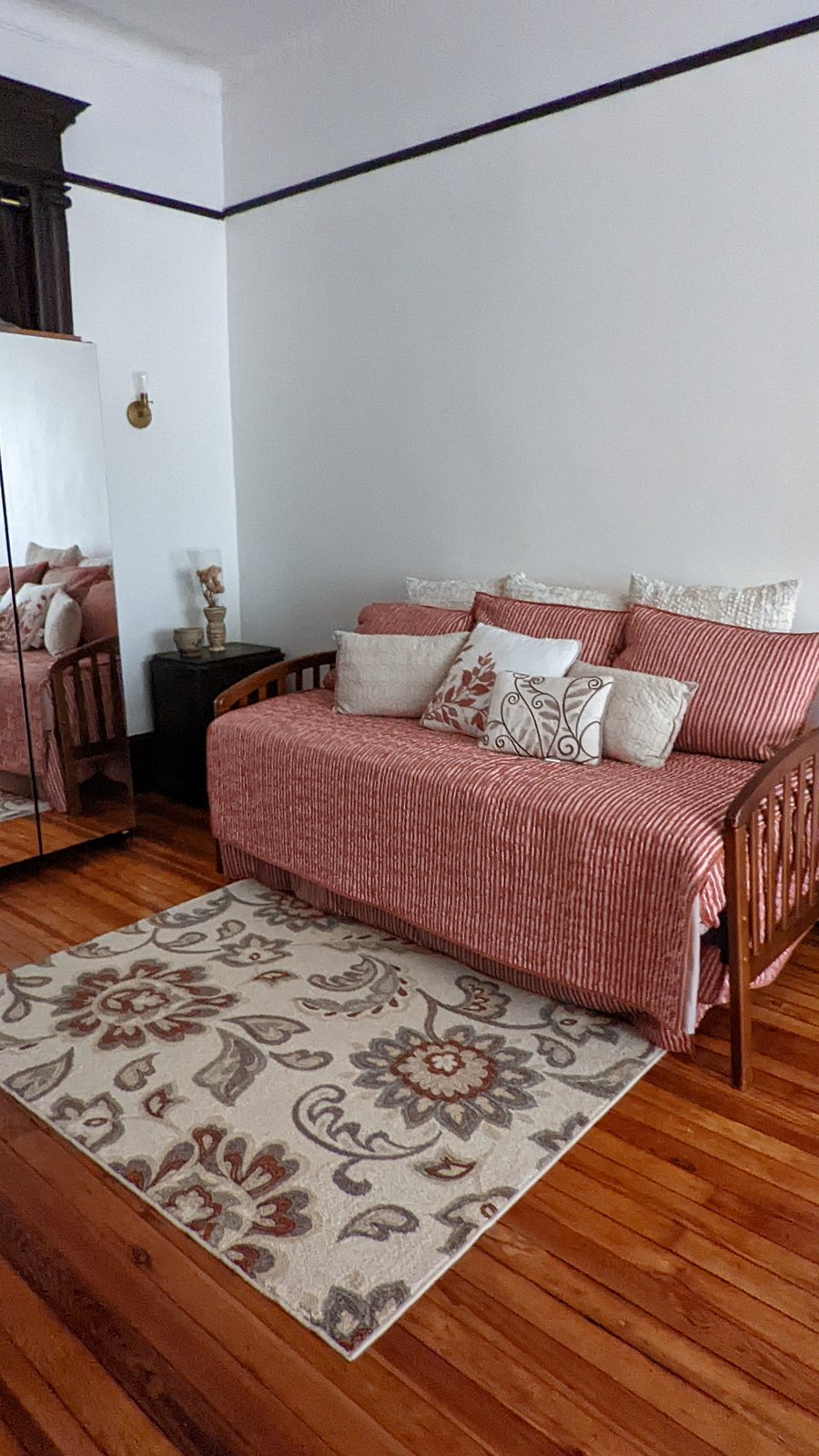 Furnished Finder property 646319_1 photo 4