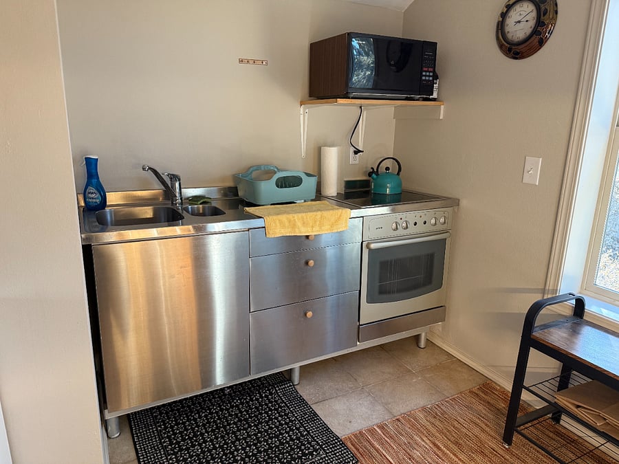 Furnished Finder property 646344_1 photo 3