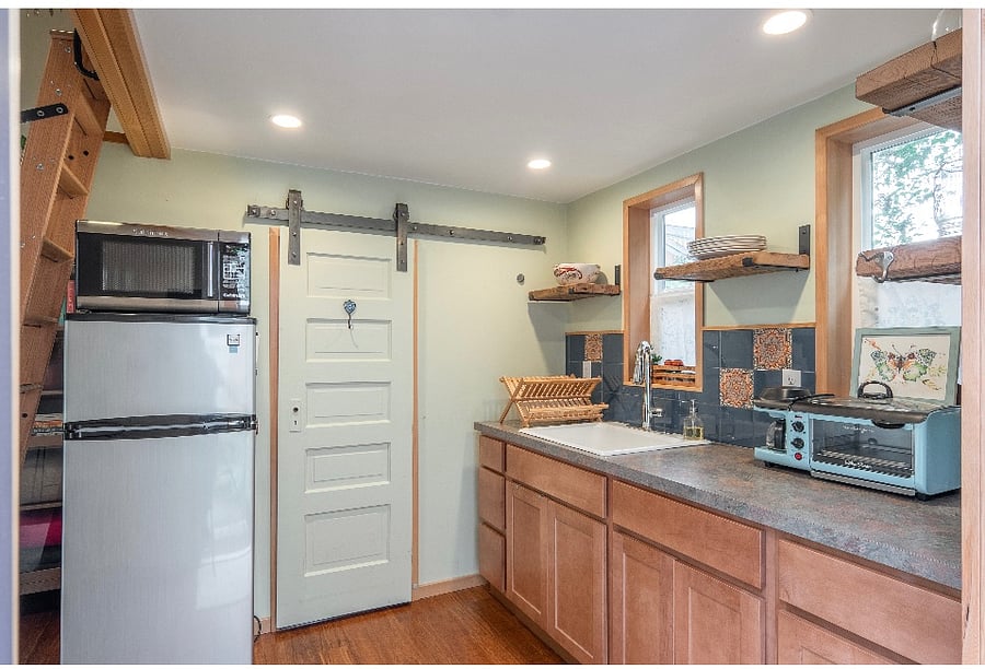 Furnished Finder property 646345_1 photo 4