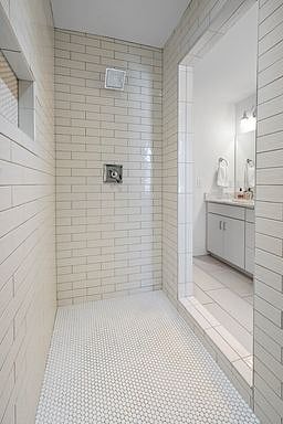 Furnished Finder property 646357_1 photo 25
