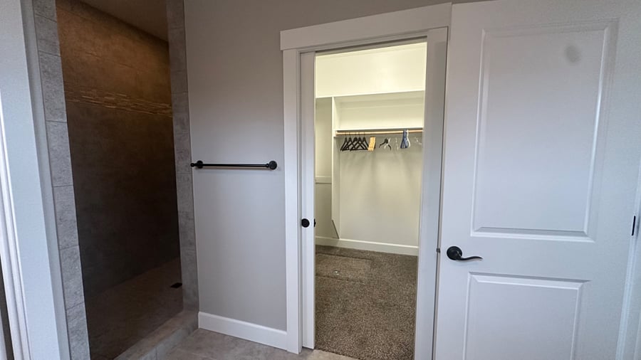 Furnished Finder property 646358_1 photo 9