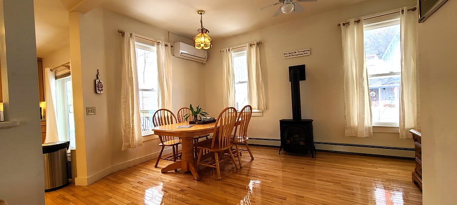 Furnished Finder property 646370_1 photo 3