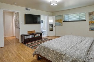 Furnished Finder property 646412_1 photo 11