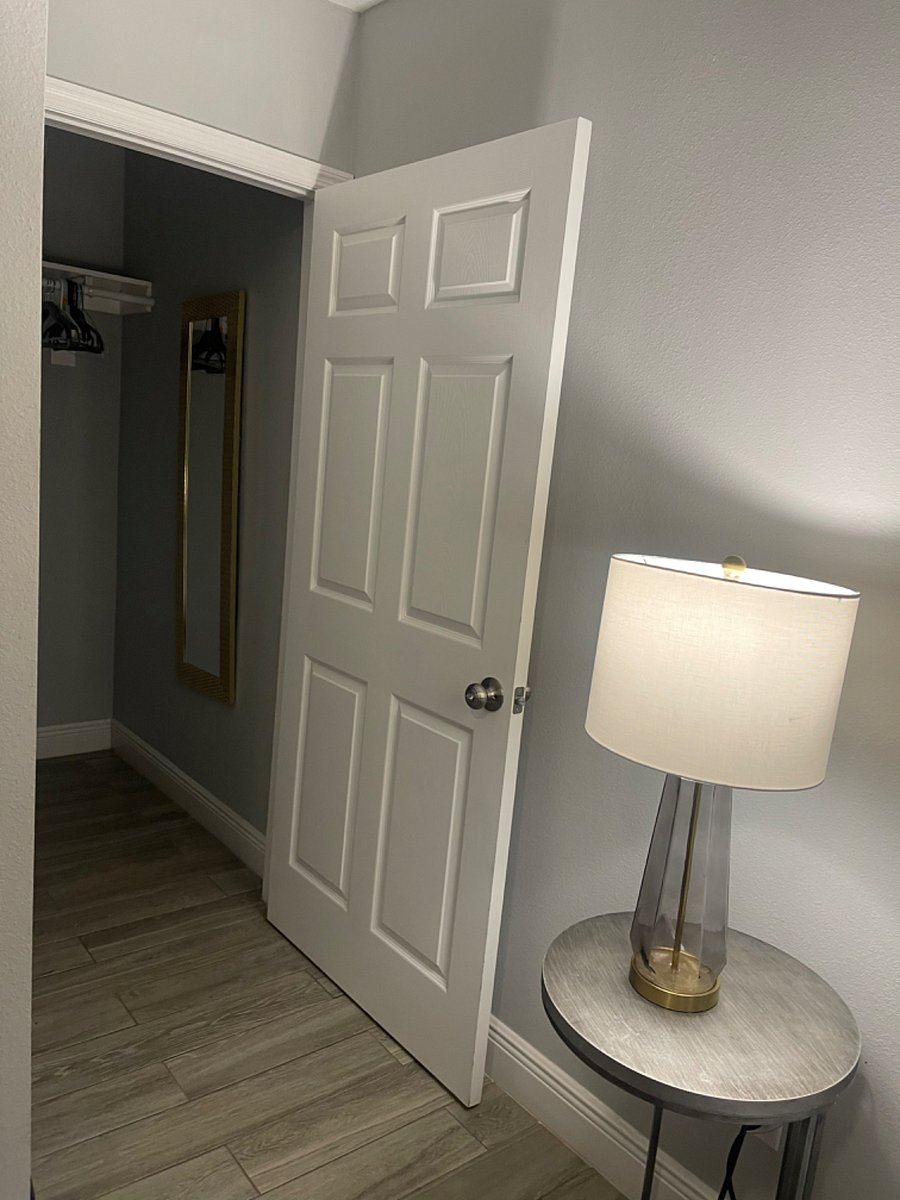 Walk in closet