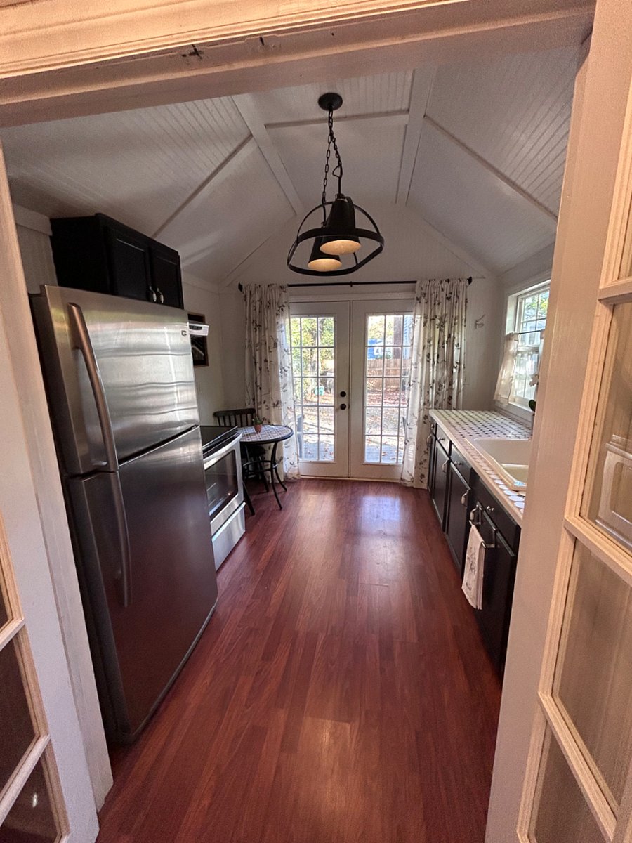 Furnished Finder property 646538_1 photo 4