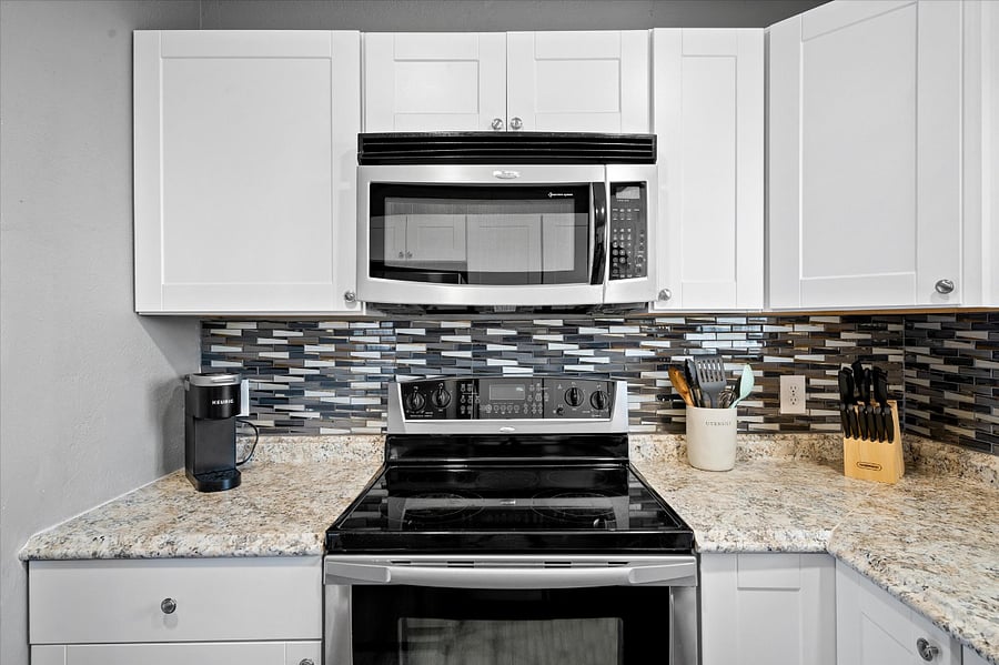 Furnished Finder property 646559_1 photo 3