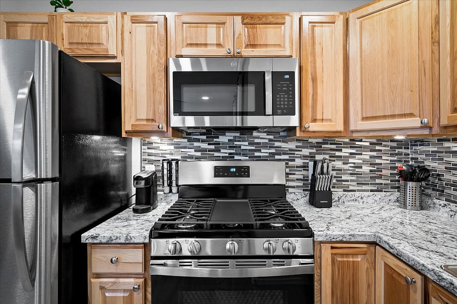 Furnished Finder property 646559_9 photo 4