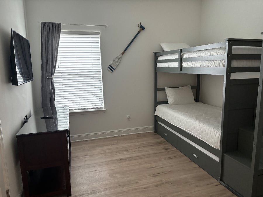 Furnished Finder property 646567_1 photo 18