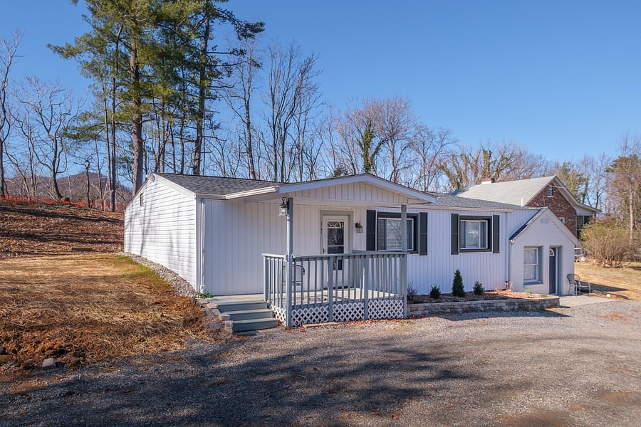 Furnished Finder property 646593_1 photo 2