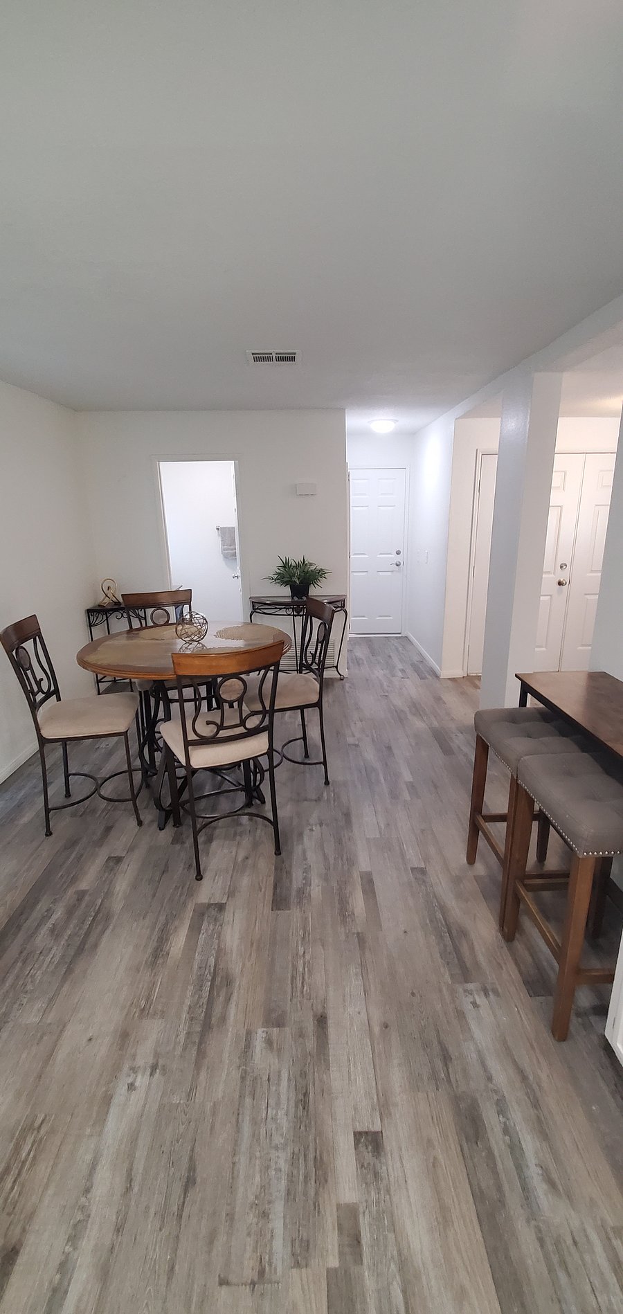 Furnished Finder property 646594_1 photo 13