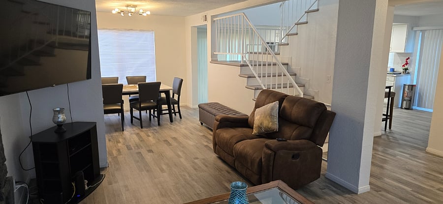 Open floorplan downstairs: Living room, formal dining room & kitchen 