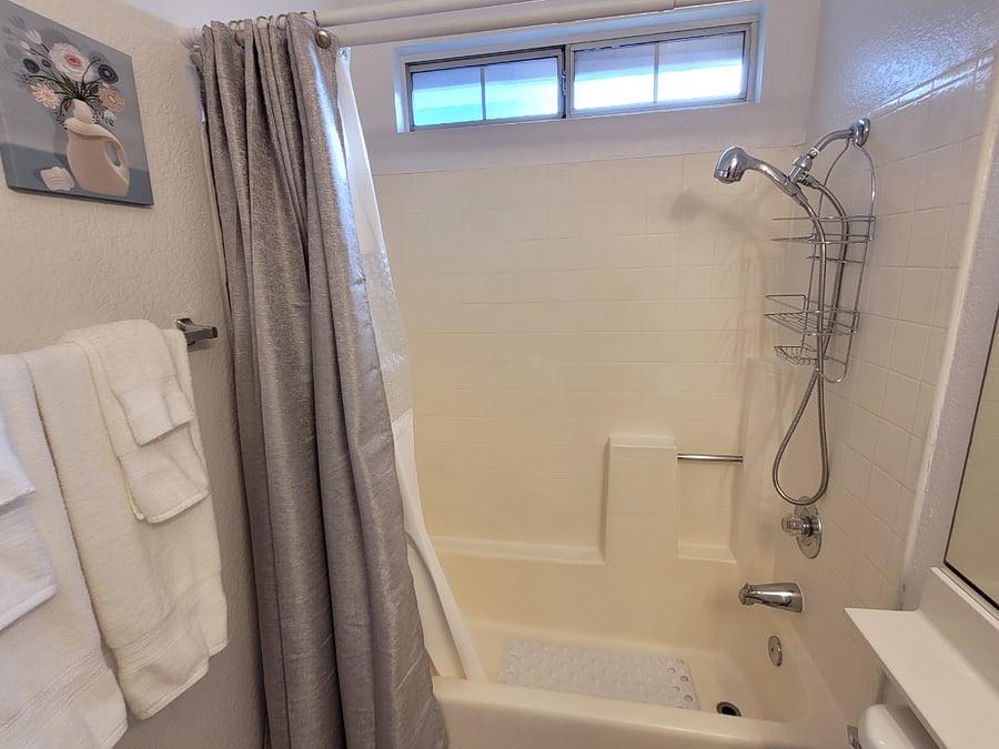 Furnished Finder property 646757_1 photo 13
