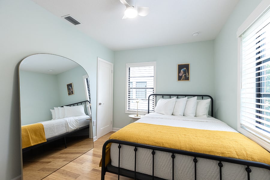 Guest Bedroom 1